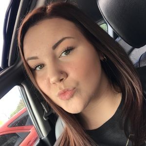 Meet your Posher, Libby